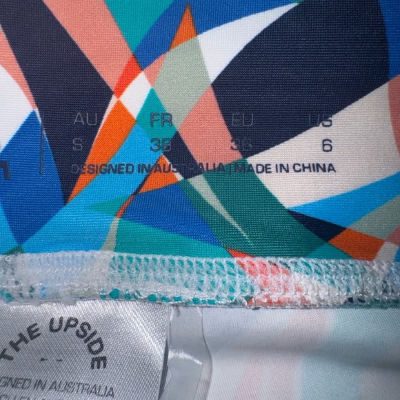 The Upside Kaleidoscope Spin Short size 6 - Picture 9 of 11